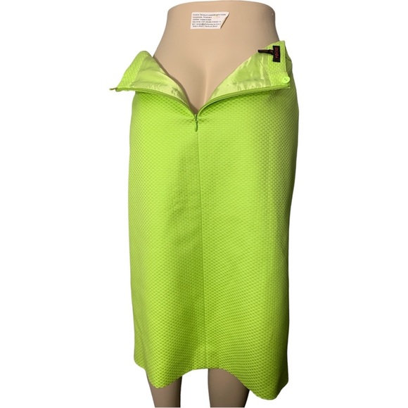 ESCADA Gorgeous Elegant Green Skirt Size 42. - Picture 14 of 16